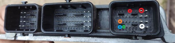 Hitachi 3 Black.jpg